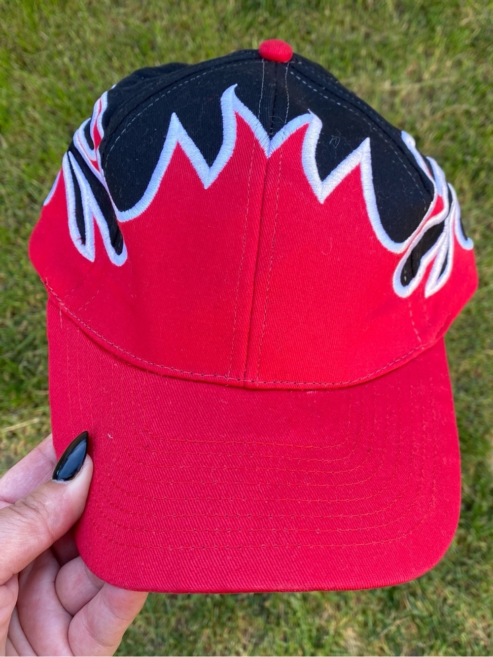 🌸Vintage 90s Nissin Flame Embroidered Black Red Strapback Cap Hot Rod Y2K